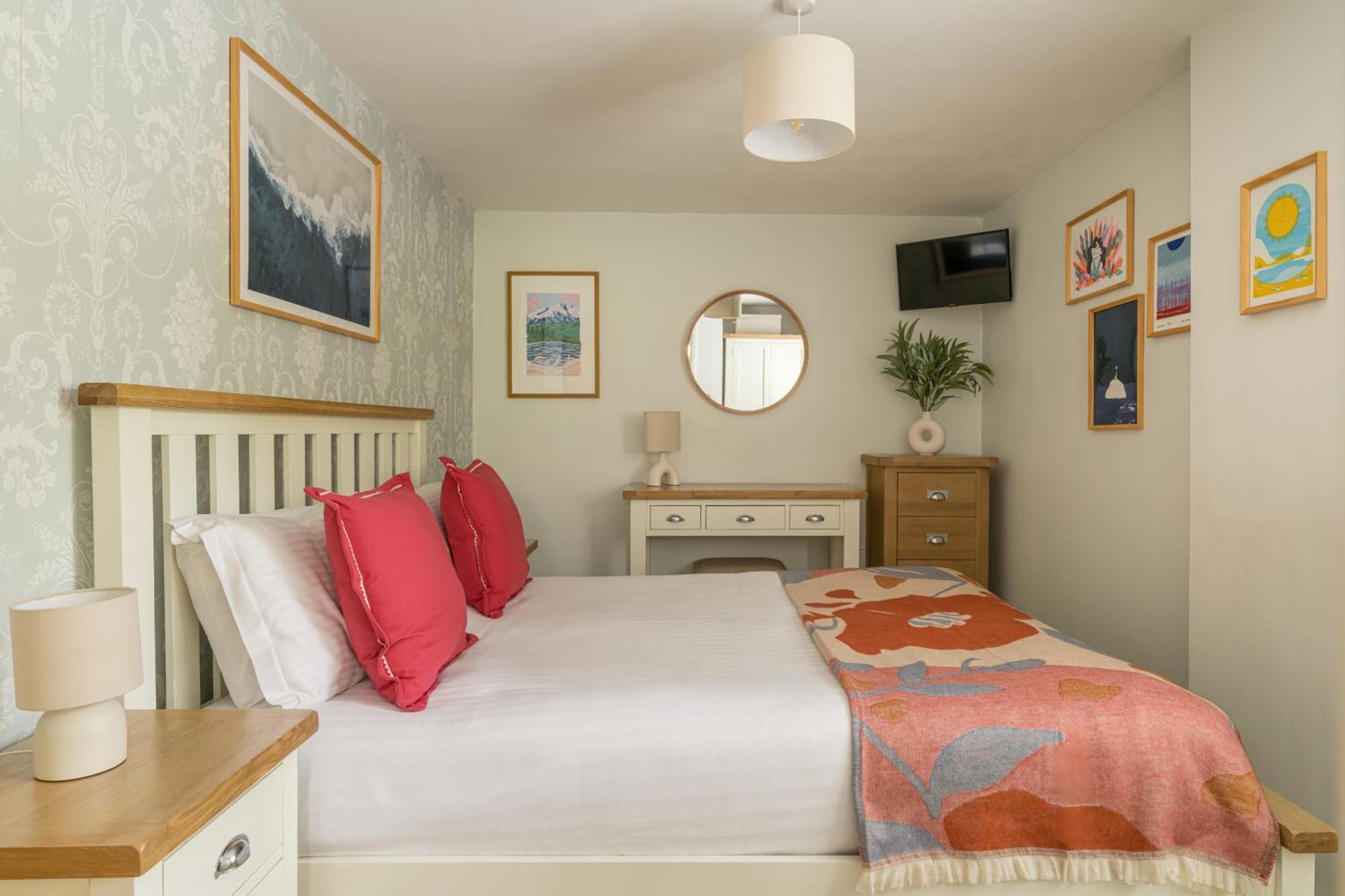 Villa Squirrel Bank, With A Hot Tub & Parking Bowness-on-Windermere Exterior foto